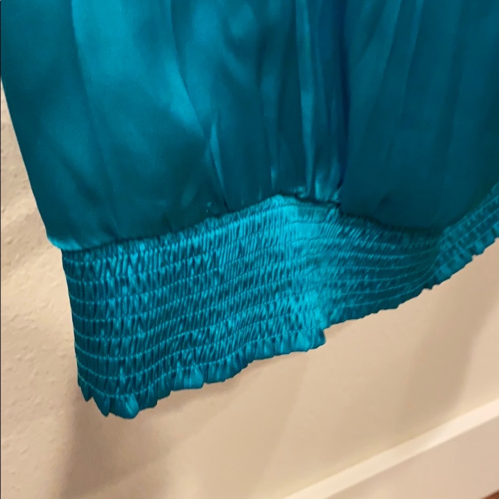 Turquoise blouse - Picture 7 of 7